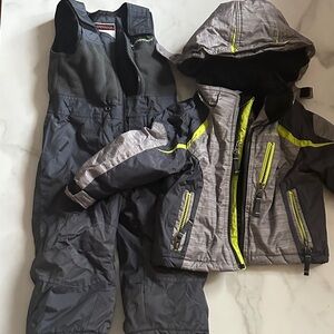 Weatherproof Gray and Neon Yellow Kids Matching Set